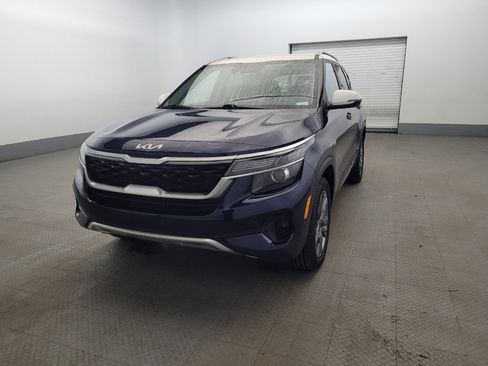 Used 2023 Kia Seltos S AWD/4WD image 15