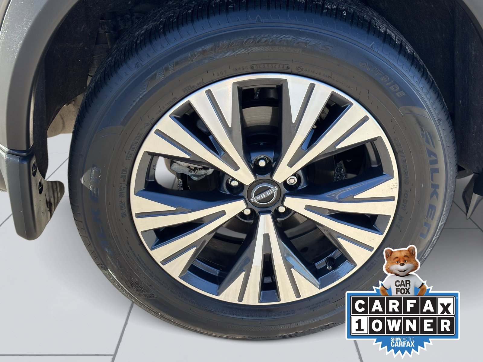 Certified 2023 Nissan Rogue SV FWD image 10