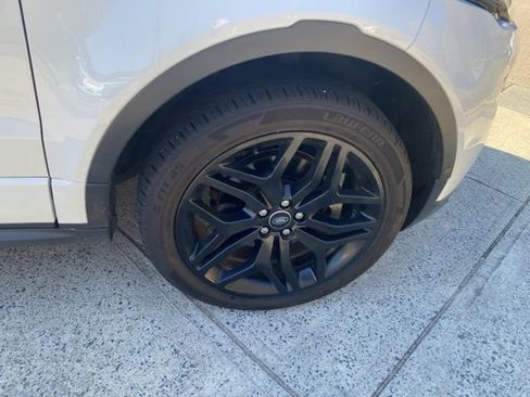 Used 2017 Land Rover Range Rover Evoque HSE Dynamic AWD/4WD image 15