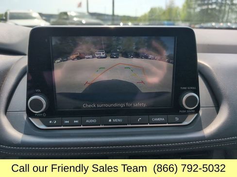 Used 2024 Nissan Rogue S AWD/4WD image 20