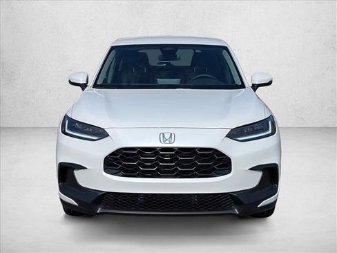 New 2026 Honda HR-V LX image 2