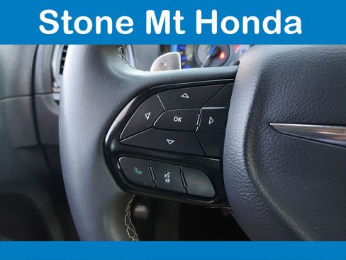 Used 2023 Chrysler 300 S image 22