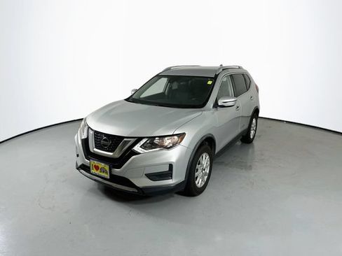 Used 2020 Nissan Rogue SV AWD/4WD image 4
