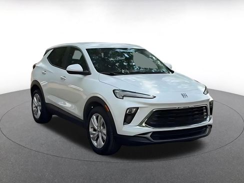 Used 2025 Buick Encore GX Preferred image 3