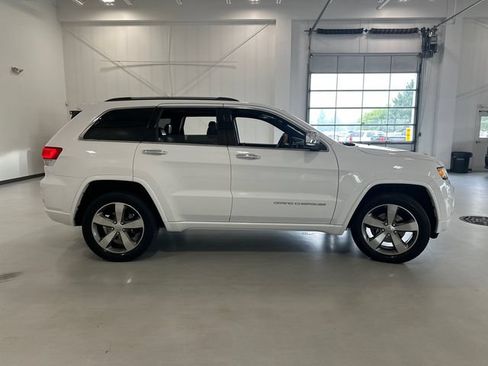 Used 2014 Jeep Grand Cherokee Overland AWD/4WD image 4