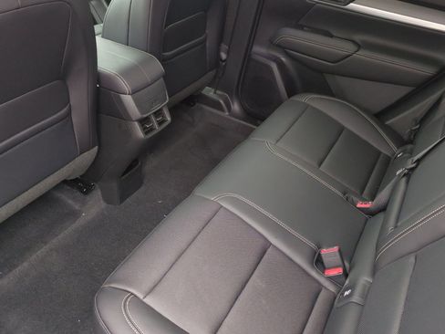 New 2026 GMC Terrain Elevation w/ Elevation Premium Package AWD/4WD image 12