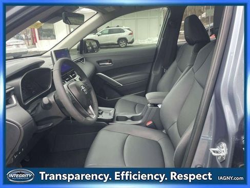 Certified 2026 Toyota Corolla Cross XLE image 15