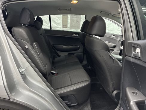 Certified 2021 Kia Sportage LX w/ LX AWD Popular Package image 8