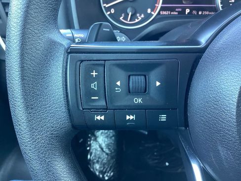 Used 2024 Nissan Rogue SV AWD/4WD image 18