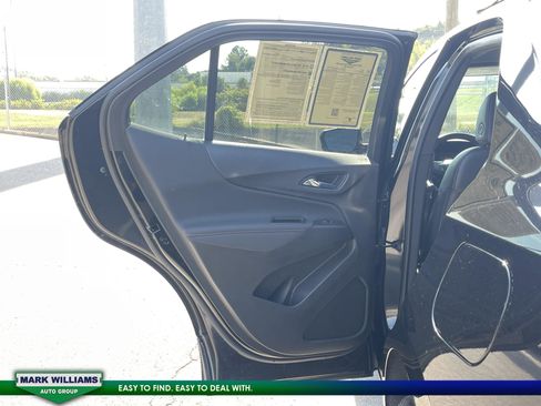 Used 2023 Chevrolet Equinox RS w/ LPO, Floor Liner Package image 27