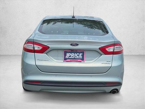 Used 2014 Ford Fusion SE w/ Equipment Group 502A FWD image 6
