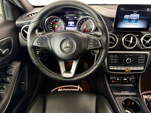 Used 2018 Mercedes-Benz GLA 250 4MATIC image 20