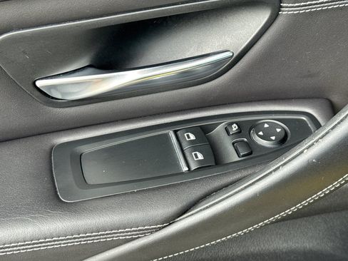 Used 2018 BMW M4 Coupe RWD image 14