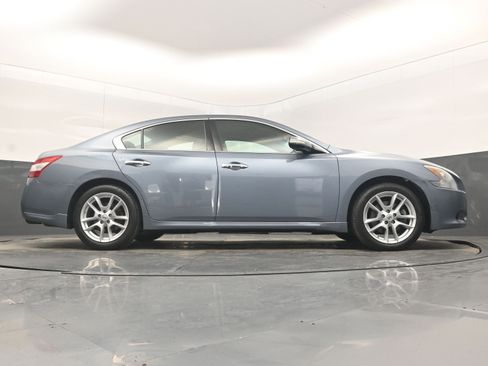 Used 2010 Nissan Maxima 3.5 SV w/ Premium Pkg image 30