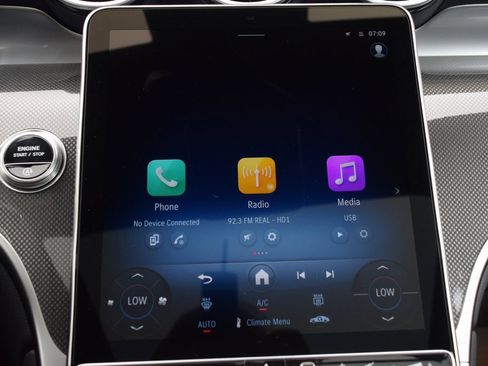 New 2025 Mercedes-Benz GLC 43 AMG 4MATIC image 22