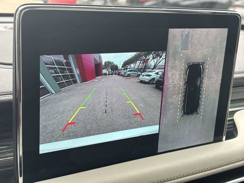 Used 2022 Lincoln Aviator Black Label w/ Dynamic Handling Package image 36