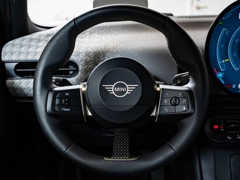 Certified 2026 MINI Cooper S FWD image 38