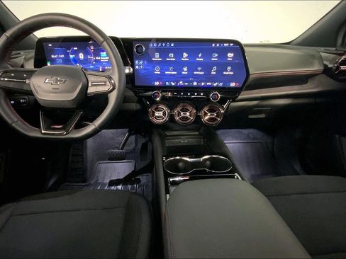 Used 2025 Chevrolet Blazer EV RS AWD/4WD image 15