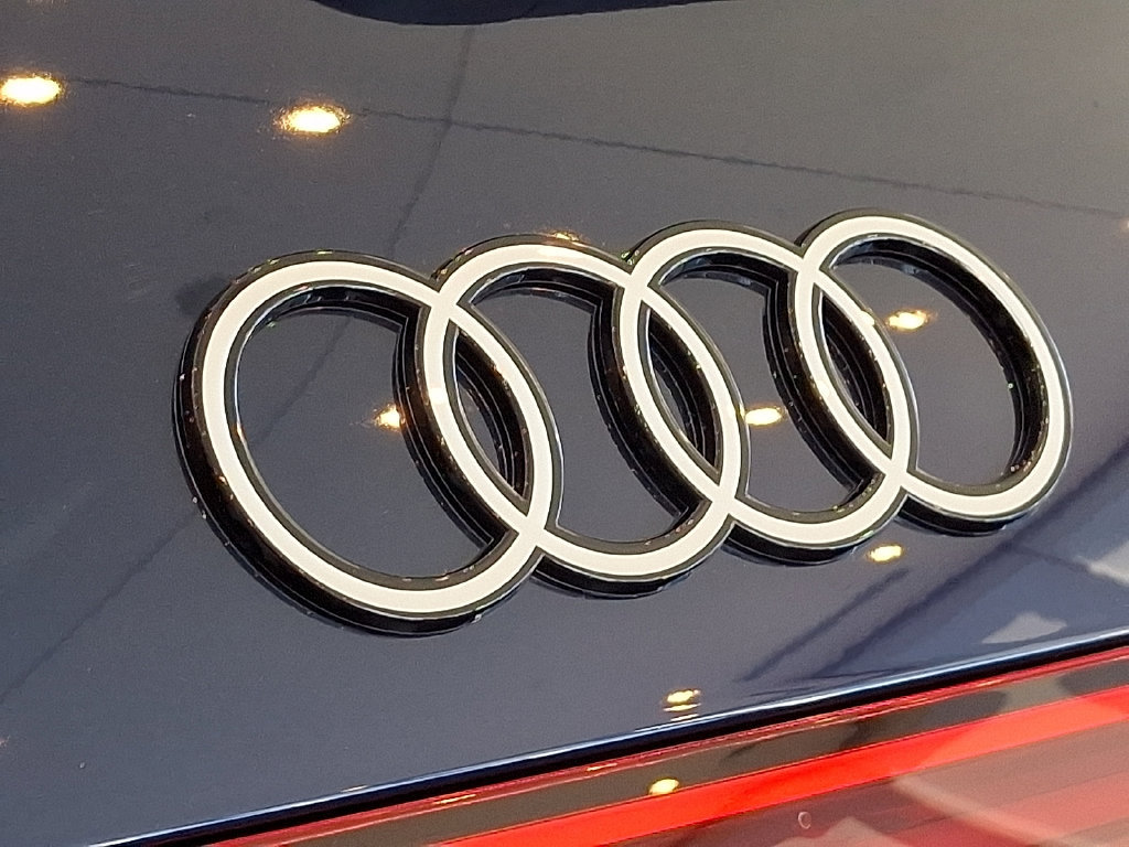 New 2026 Audi Q5 Premium Plus AWD/4WD image 16