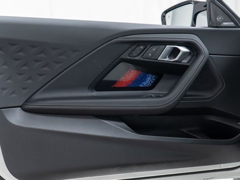 Used 2025 BMW M2 image 11