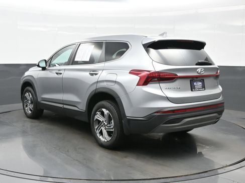 Certified 2023 Hyundai Santa Fe SE image 4