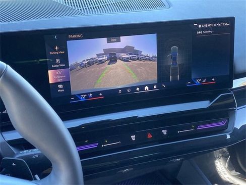 Certified 2025 BMW 530i image 30