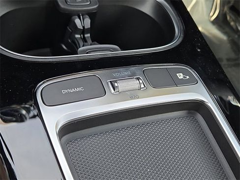 New 2025 Mercedes-Benz CLA 35 AMG 4MATIC image 17