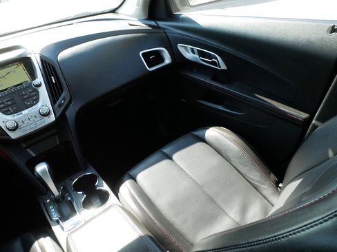 Used 2015 Chevrolet Equinox LTZ image 11