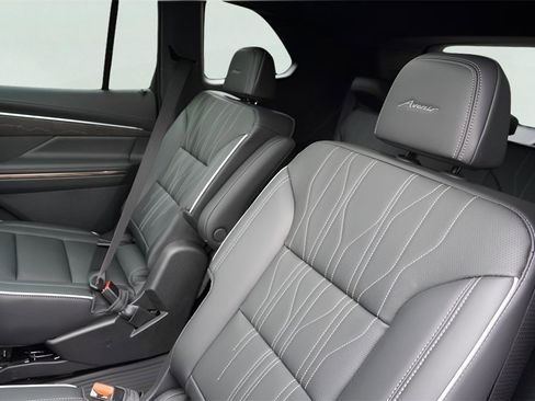 New 2026 Buick Enclave Avenir w/ Super Cruise Package image 33