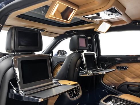 Used 2016 Bentley Mulsanne Speed image 43