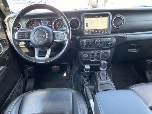 Used 2020 Jeep Gladiator Overland w/ Popular Equipment Package image 12