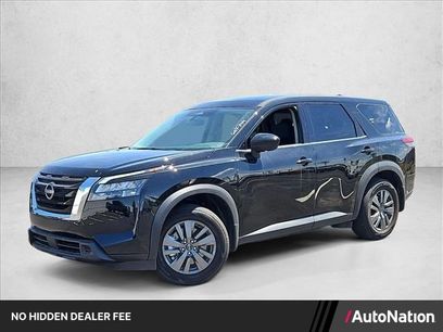 Certified 2025 Nissan Pathfinder S