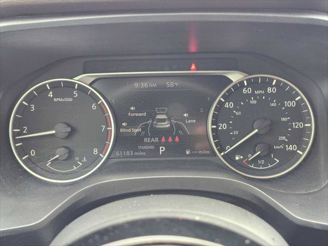 Used 2022 Nissan Rogue SV FWD image 25
