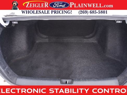 Used 2021 Honda Insight Touring image 10