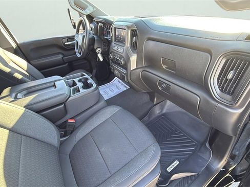 Used 2023 Chevrolet Silverado 2500 Custom w/ Custom Convenience Package image 29