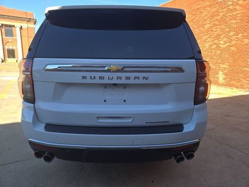 Certified 2023 Chevrolet Suburban Premier image 6