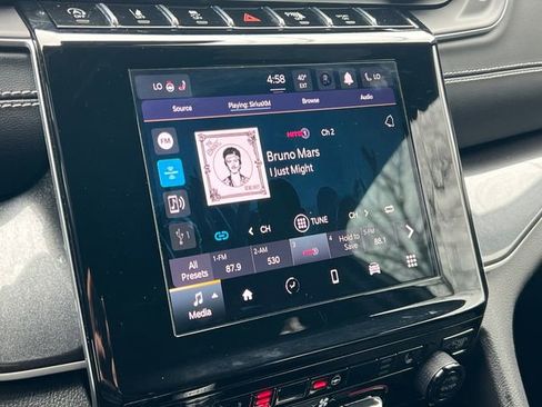 Used 2023 Jeep Grand Cherokee L Laredo image 24