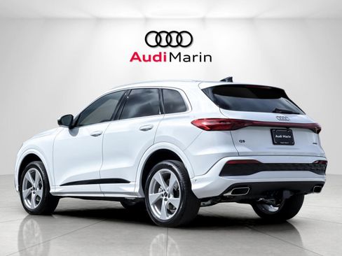 New 2025 Audi Q5 Premium Plus image 3