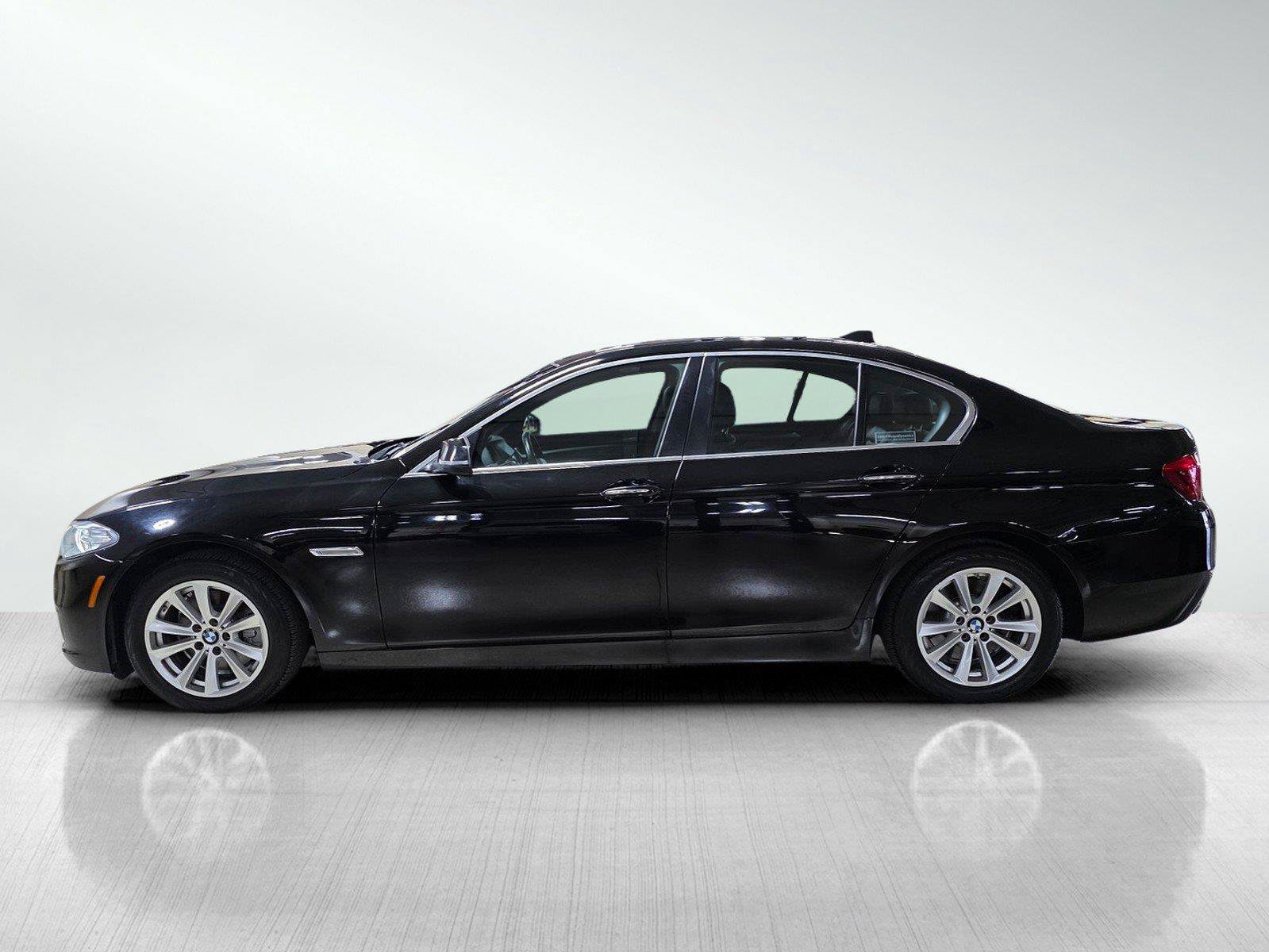 Used 2015 BMW 528i Sedan RWD image 4
