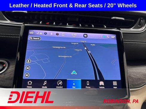 Used 2023 Jeep Grand Cherokee Limited w/ MOPAR Finishing Package AWD/4WD image 33