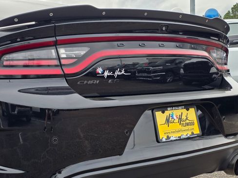Used 2022 Dodge Charger R/T w/ Blacktop Package image 7