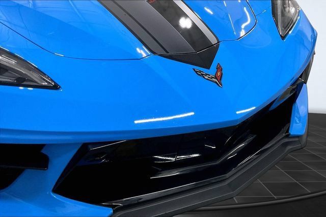 Used 2021 Chevrolet Corvette Stingray Premium Cpe w/ Z51 Performance Package RWD image 26