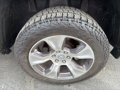 Used 2022 RAM 1500 Laramie image 28