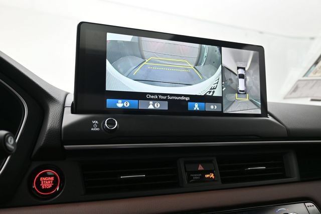 New 2026 Honda Pilot Touring image 3