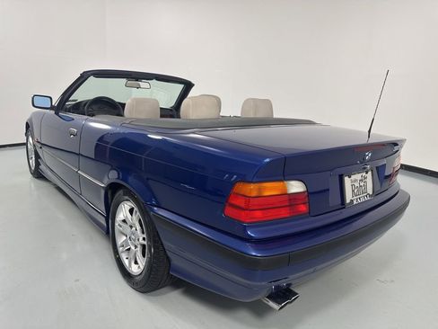 Used 1997 BMW 328i Convertible RWD image 10