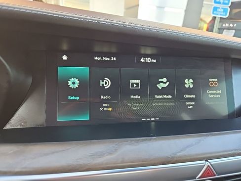 Used 2022 Genesis G90 3.3T Premium image 28