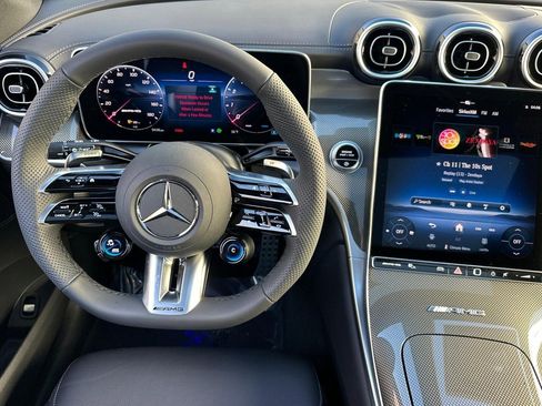 New 2025 Mercedes-Benz GLC 43 AMG 4MATIC image 25