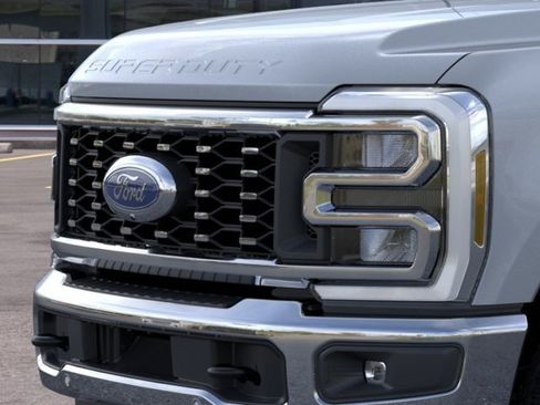New 2026 Ford F350 King Ranch w/ Chrome Package AWD/4WD image 17