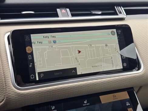 Used 2023 Land Rover Range Rover Velar R-Dynamic S image 13