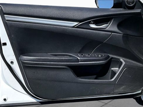 Used 2019 Honda Civic Sport image 21